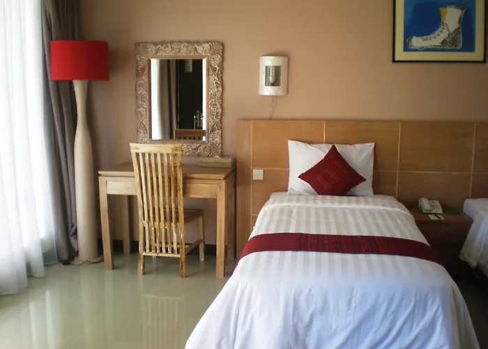 Svarna Hotel Seminyak (Bali)