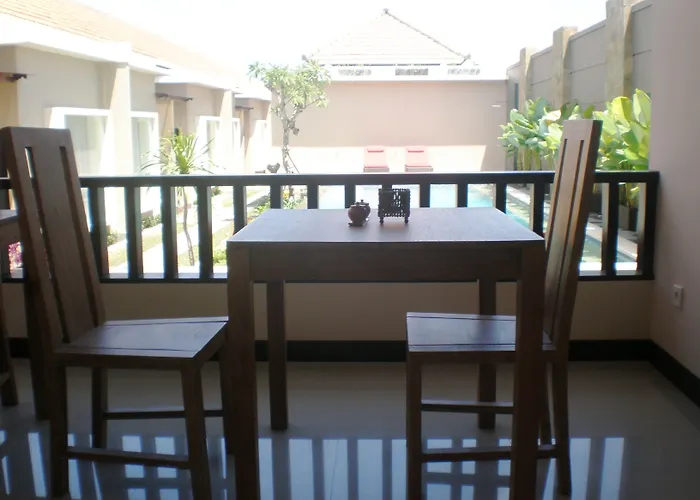 Svarna 3* Seminyak (Bali)